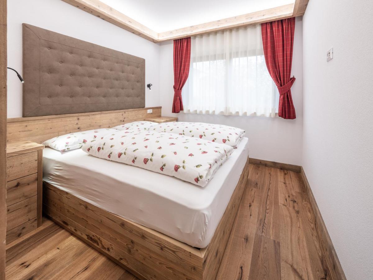 Residence Mairhofer Dobbiaco Bagian luar foto
